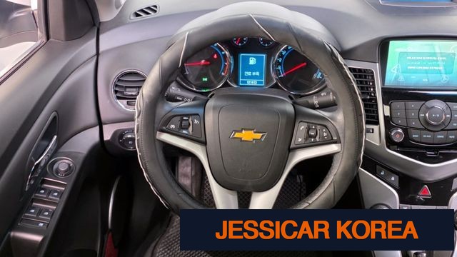 2012 Chevrolet Cruze - Thumbnail 19