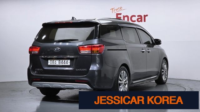 2016 Kia All New Carnival - Thumbnail 3