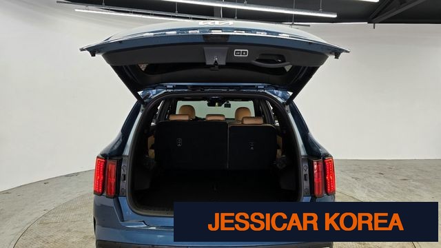 2022 Kia Sorento 4th Gen - Thumbnail 12