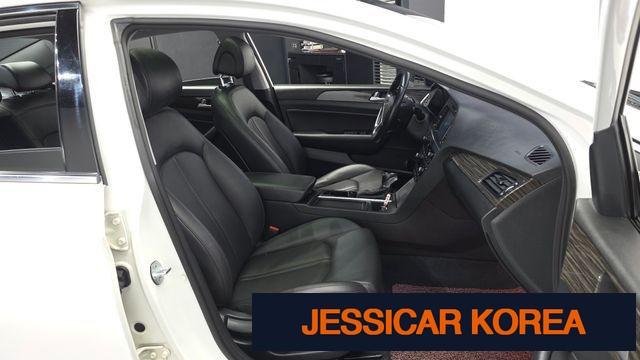 2015 Hyundai LF Sonata - Thumbnail 10