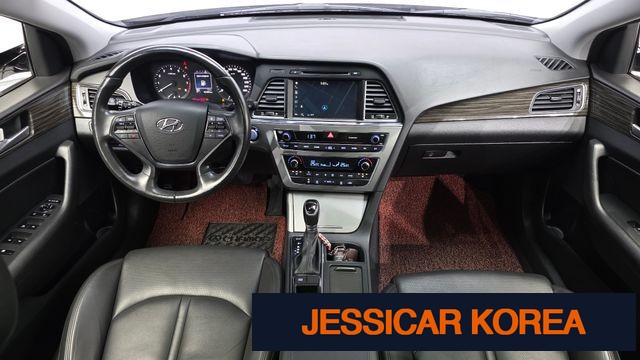 2015 Hyundai LF Sonata - Thumbnail 13