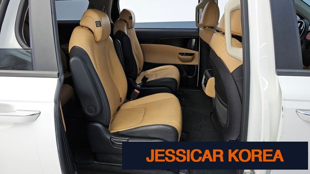 2023 Kia Carnival 4th Gen - Thumbnail 4