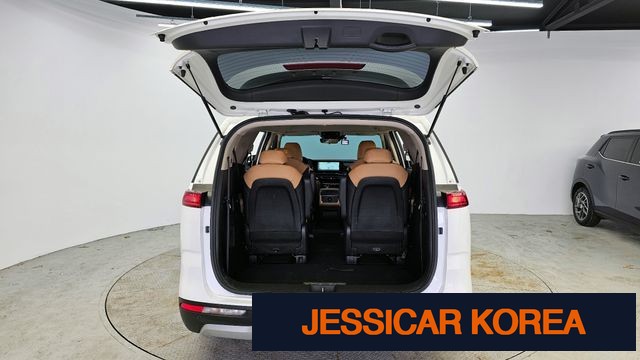 2023 Kia Carnival 4th Gen - Thumbnail 10