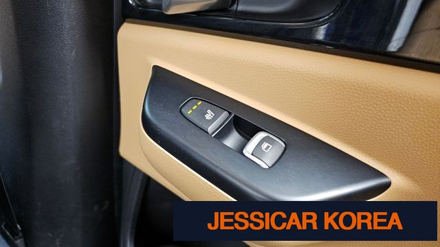 2023 Kia Carnival 4th Gen - Thumbnail 16