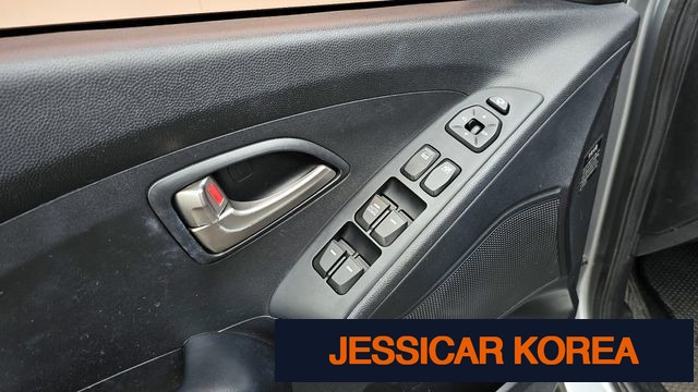 2010 Hyundai tucson ix - Thumbnail 9