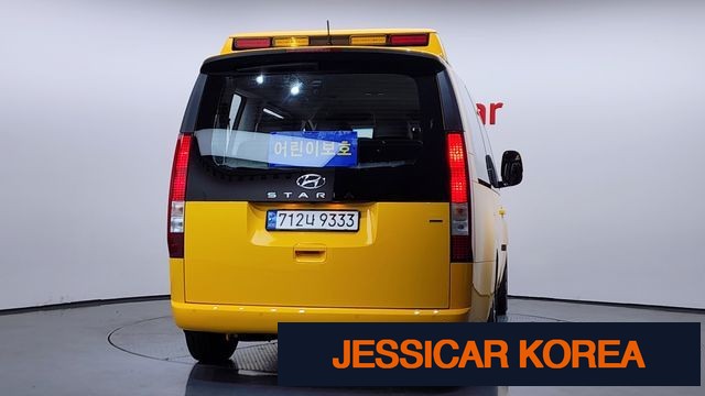 2022 Hyundai Staria - Thumbnail 7