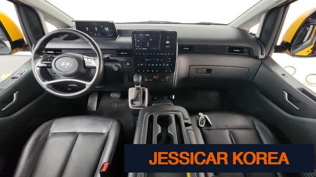 2022 Hyundai Staria - Thumbnail 8