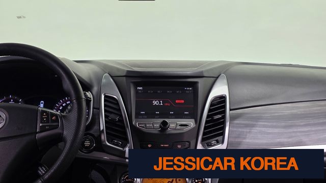 2016 KG Mobility New Korando C - Thumbnail 14