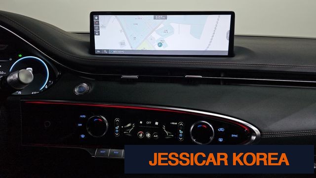 2021 Genesis GV70 - Thumbnail 5