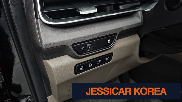 2025 Kia The New Carnival 4th generation - Thumbnail 5