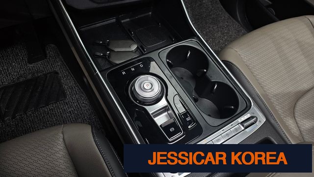 2025 Kia The New Carnival 4th generation - Thumbnail 18