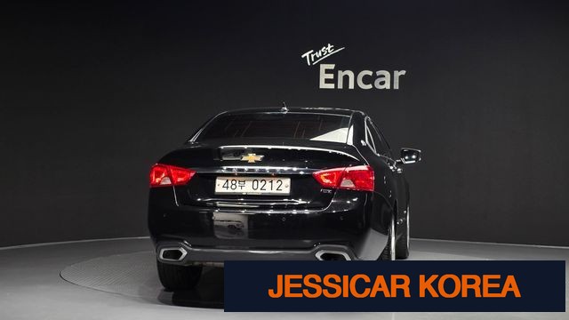 2017 Chevrolet Impala - Thumbnail 13