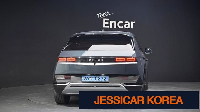 2022 Hyundai Ioniq 5 - Thumbnail 13