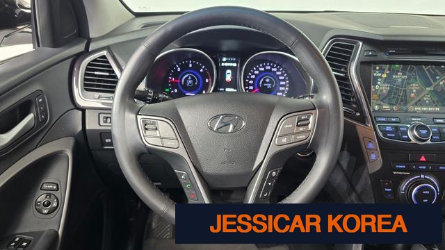 2015 Hyundai Santa Fe DM - Thumbnail 17