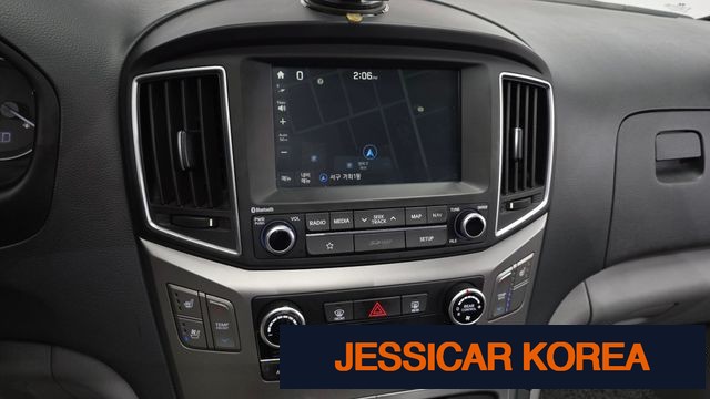 2019 Hyundai The New Grand Starex - Thumbnail 13