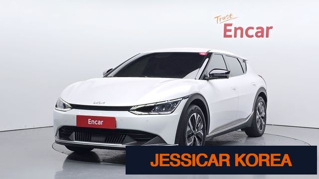 2023 Kia EV6 - Thumbnail 3
