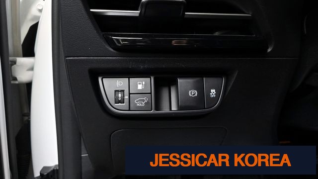 2023 Kia EV6 - Thumbnail 8