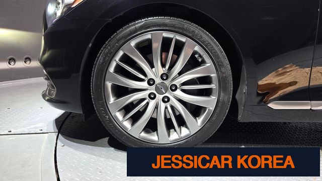 2016 Hyundai Genesis DH - Thumbnail 4