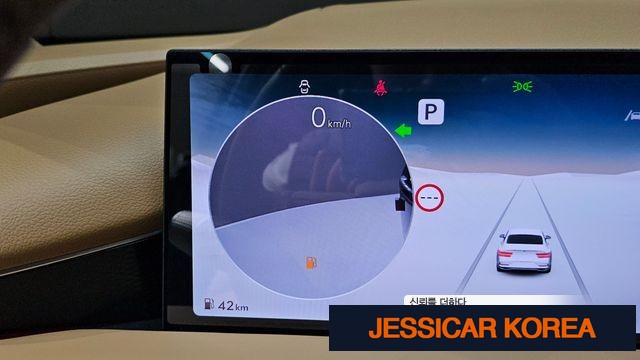 2026 Genesis G80 (RG3) - Thumbnail 2