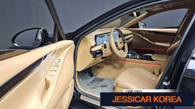 2026 Genesis G80 (RG3) - Thumbnail 6