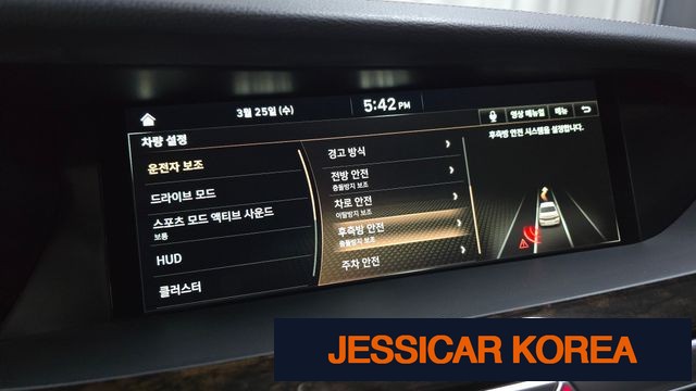 2019 Genesis G90 - Thumbnail 2