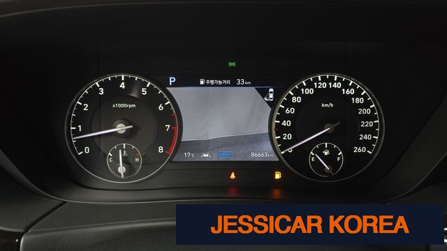 2019 Genesis G90 - Thumbnail 13