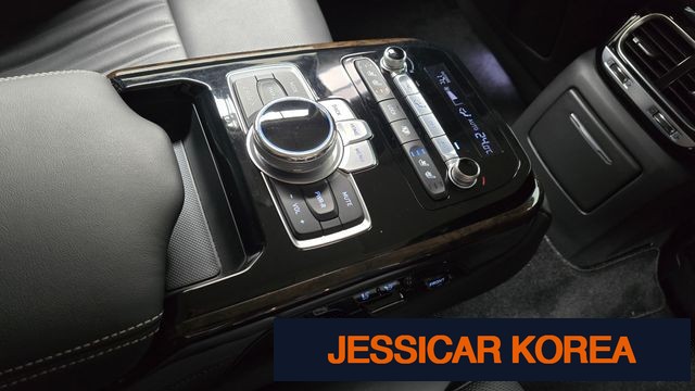 2019 Genesis G90 - Thumbnail 14
