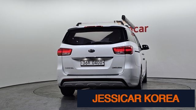 2017 Kia All New Carnival - Thumbnail 10