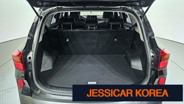 2023 Kia Seltos - Thumbnail 17