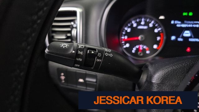 2019 Kia Sportage the bold - Thumbnail 8