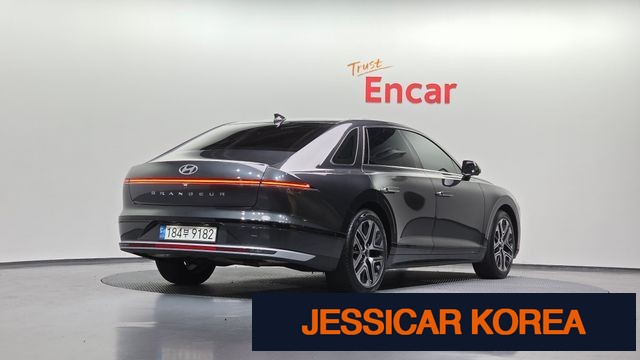 2023 Hyundai Grandeur Hybrid (GN7) - Thumbnail 3