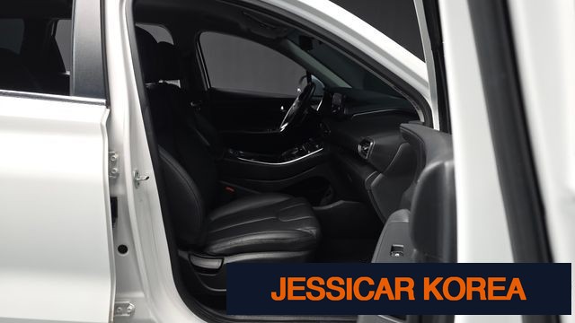 2022 Hyundai The New Santa Fe - Thumbnail 13
