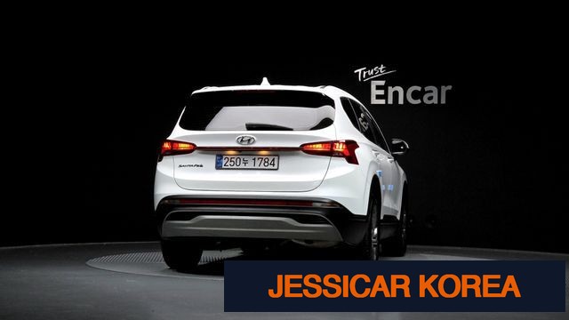 2022 Hyundai The New Santa Fe - Thumbnail 14