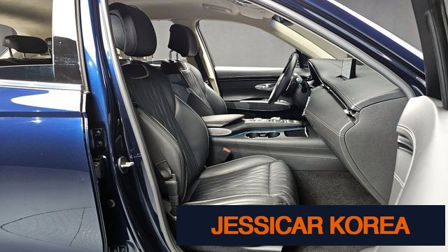 2021 Genesis GV70 - Thumbnail 9