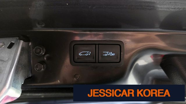 2022 Hyundai Staria - Thumbnail 17