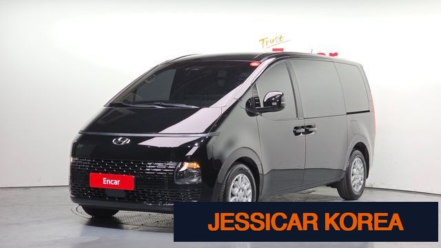 2022 Hyundai Staria - Thumbnail 4