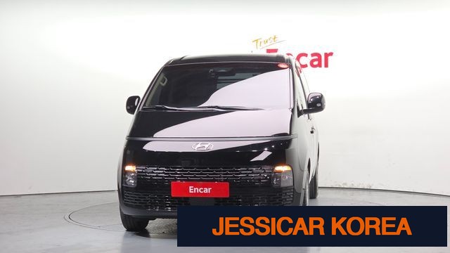 2022 Hyundai Staria - Thumbnail 17