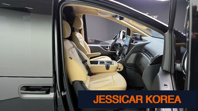 2022 Hyundai Staria - Thumbnail 18