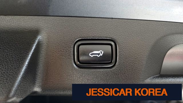 2022 Hyundai Palisade - Thumbnail 3