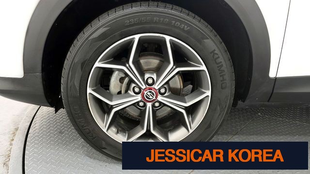 2022 KG Mobility Beautiful Korando - Thumbnail 3