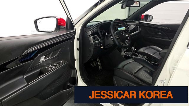 2022 KG Mobility Beautiful Korando - Thumbnail 4