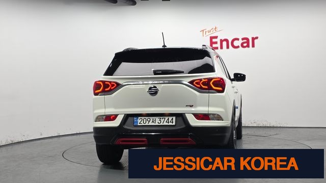 2022 KG Mobility Beautiful Korando - Thumbnail 7
