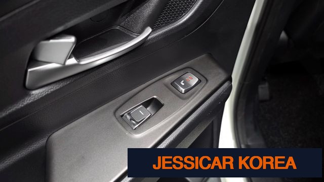 2022 KG Mobility Beautiful Korando - Thumbnail 11