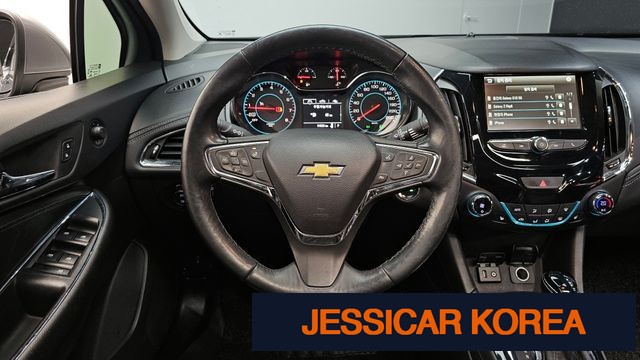2017 Chevrolet All New Cruise - Thumbnail 2