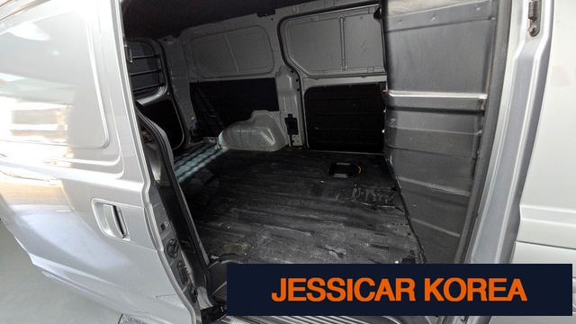 2018 Hyundai Grand Starex - Thumbnail 18