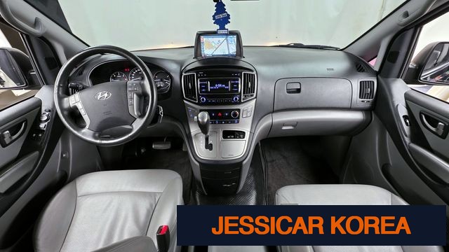 2018 Hyundai The New Grand Starex - Thumbnail 2