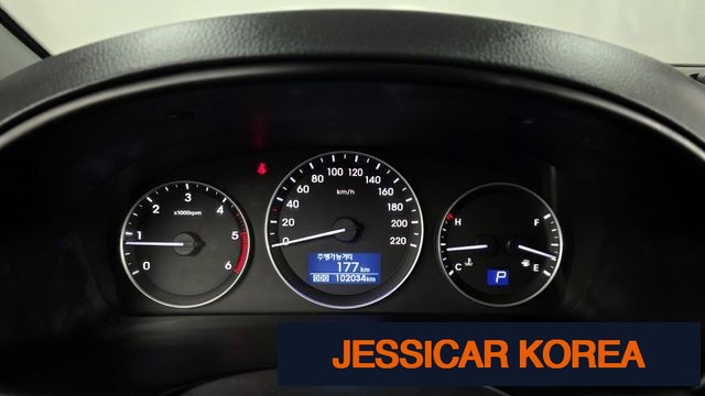 2018 Hyundai The New Grand Starex - Thumbnail 13