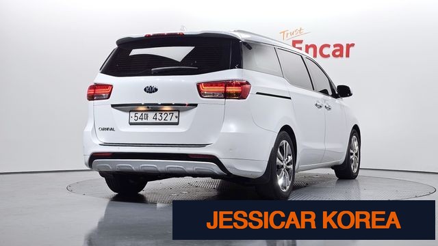 2018 Kia All New Carnival - Thumbnail 10