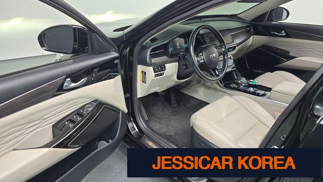 2020 Kia K7 Premier Hybrid - Thumbnail 3