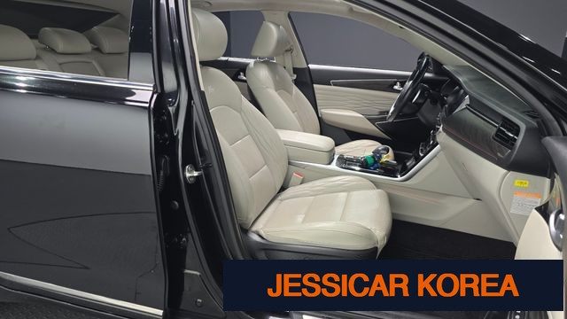 2020 Kia K7 Premier Hybrid - Thumbnail 19